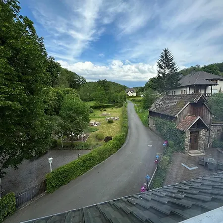 Zur Muehle Hotel *